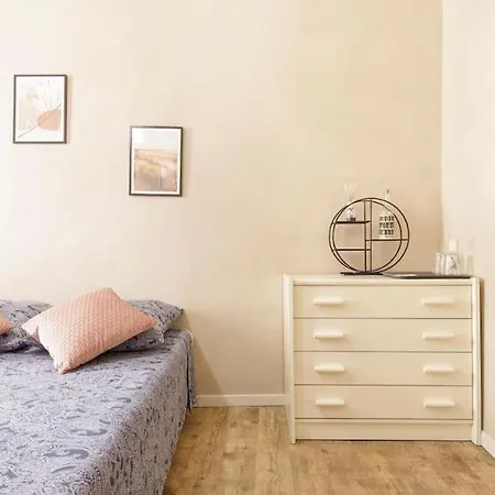 Portal-hypercentre Apartment